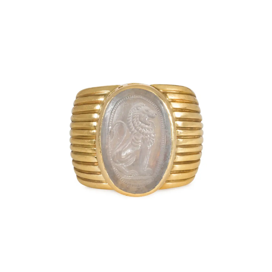 French Post-1980s 18KT Yellow Gold Chalcedony Signet Ring front