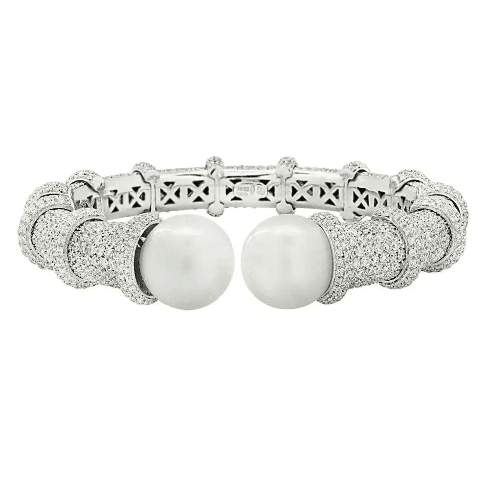 1980s 18KT White Gold Diamond & Cultured Pearl Bracelet front