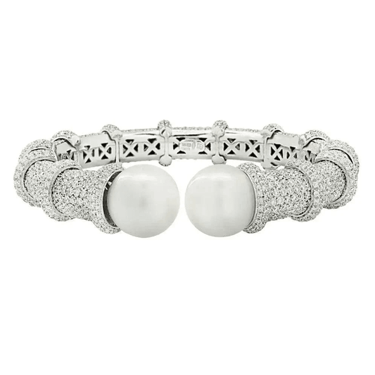 1980s 18KT White Gold Diamond & Cultured Pearl Bracelet front