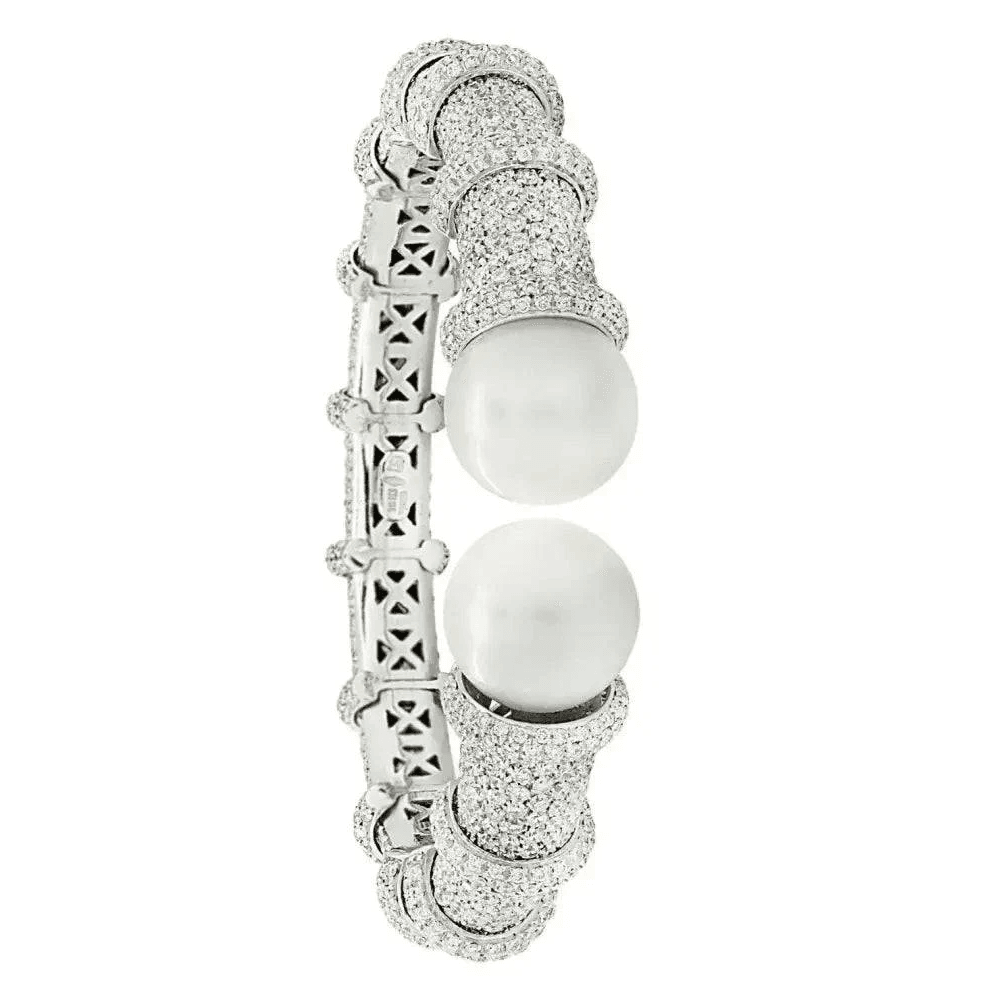 1980s 18KT White Gold Diamond & Cultured Pearl Bracelet front