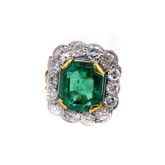 1940s Platinum Emerald & Diamond Ring front