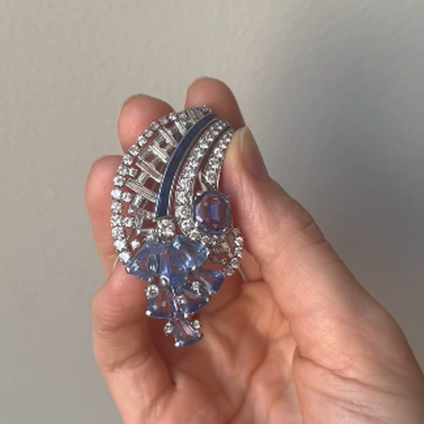 1960s Platinum Sapphire & Diamond Brooch front