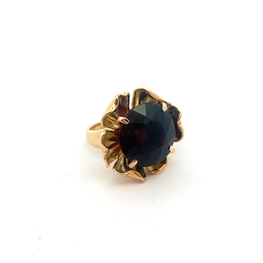1980s 18KT Yellow Gold Tourmaline Ring front