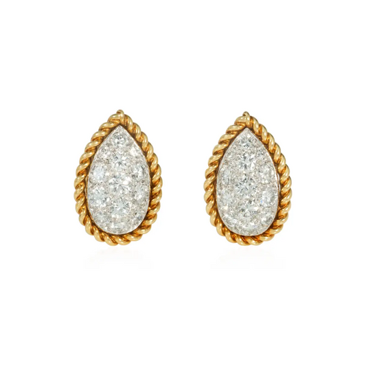 Van Cleef & Arpels France 1960s 18KT Yellow Gold Diamond Earrings front