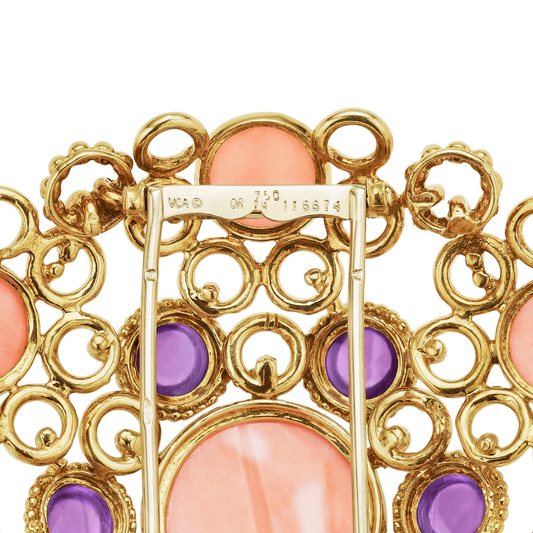 Van Cleef & Arpels France 1970s 18KT Yellow Gold Amethyst & Coral Résille Suite signature