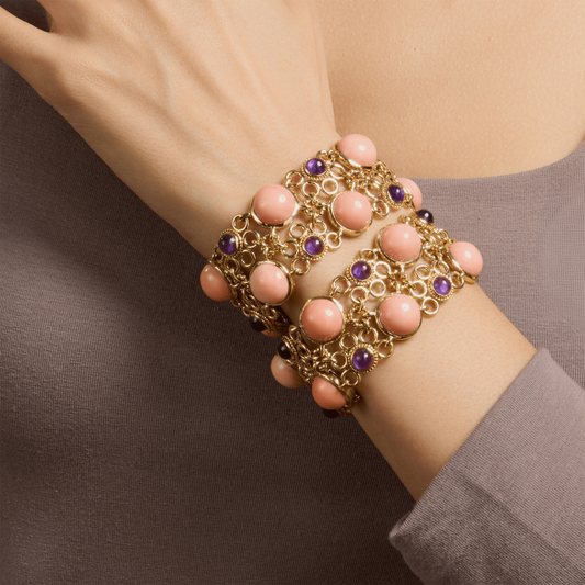 Van Cleef & Arpels France 1970s 18KT Yellow Gold Amethyst & Coral Résille Suite on wrist