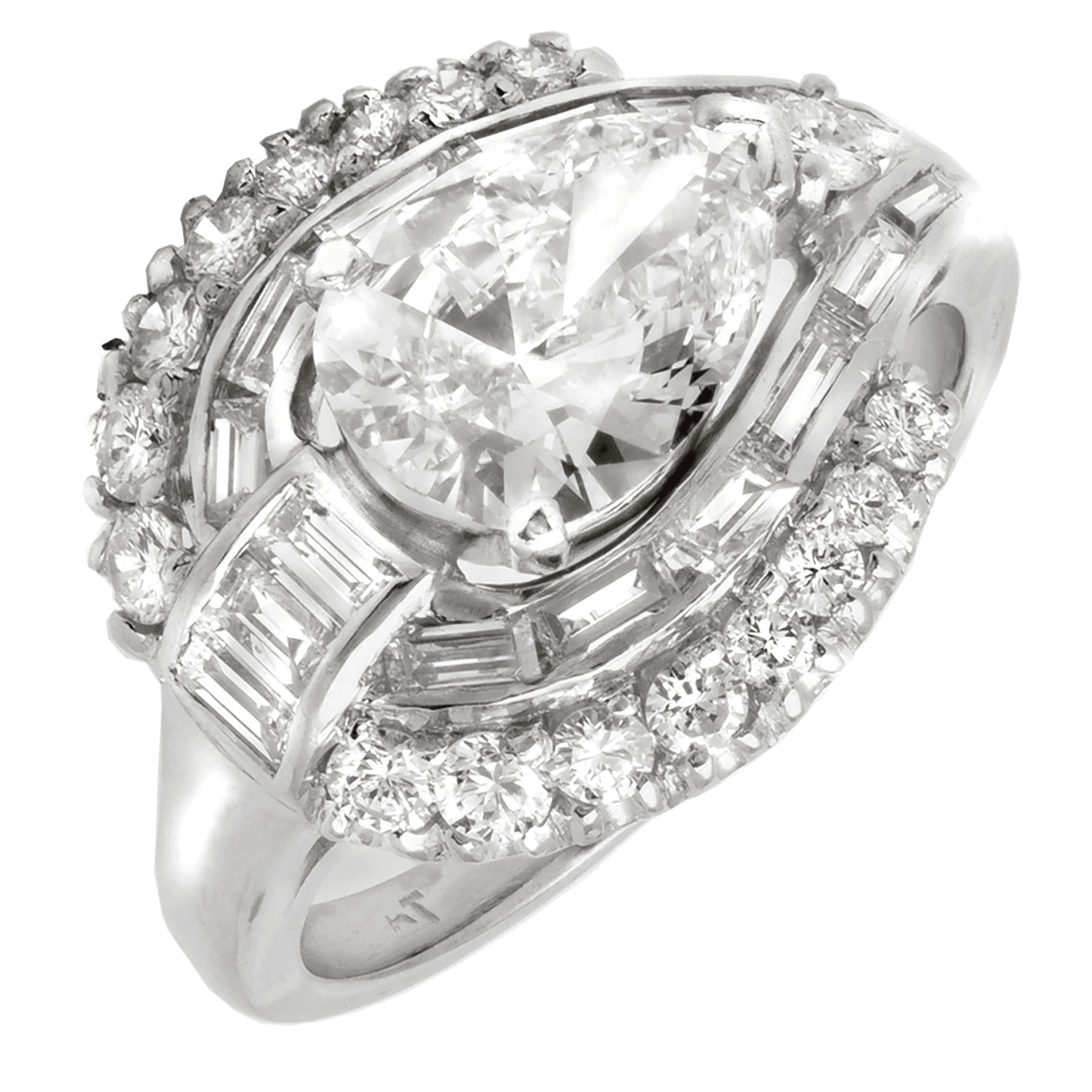 Post-1980s Platinum Diamond Ring front
