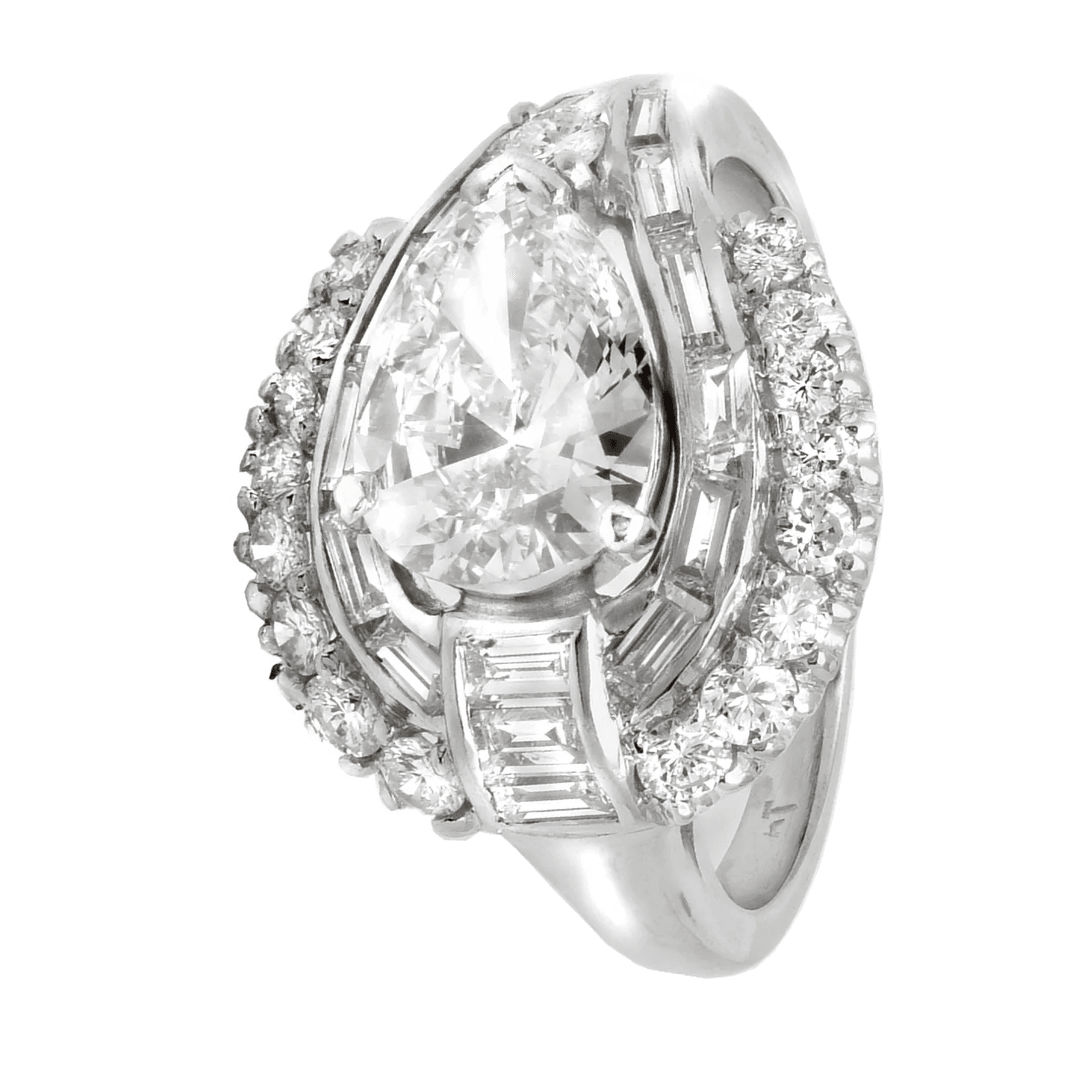 Post-1980s Platinum Diamond Ring front