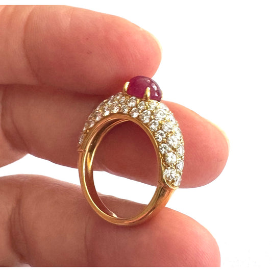 Cartier Paris 1980s 18KT Yellow Gold Ruby & Diamond Ring side