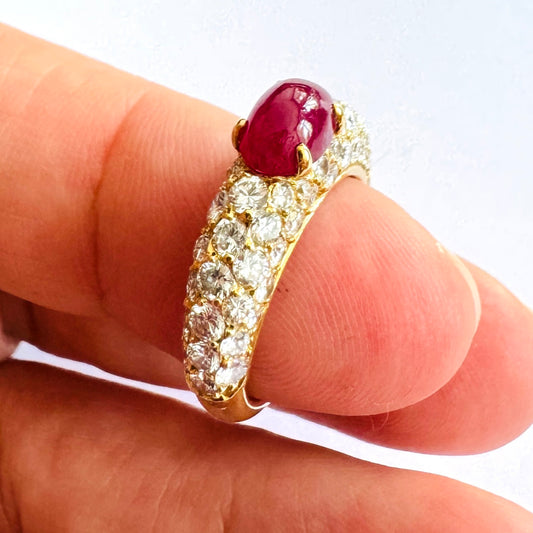 Cartier Paris 1980s 18KT Yellow Gold Ruby & Diamond Ring side