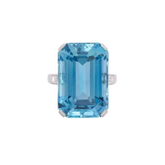 Post-1980s Platinum Aquamarine & Diamond Ring front