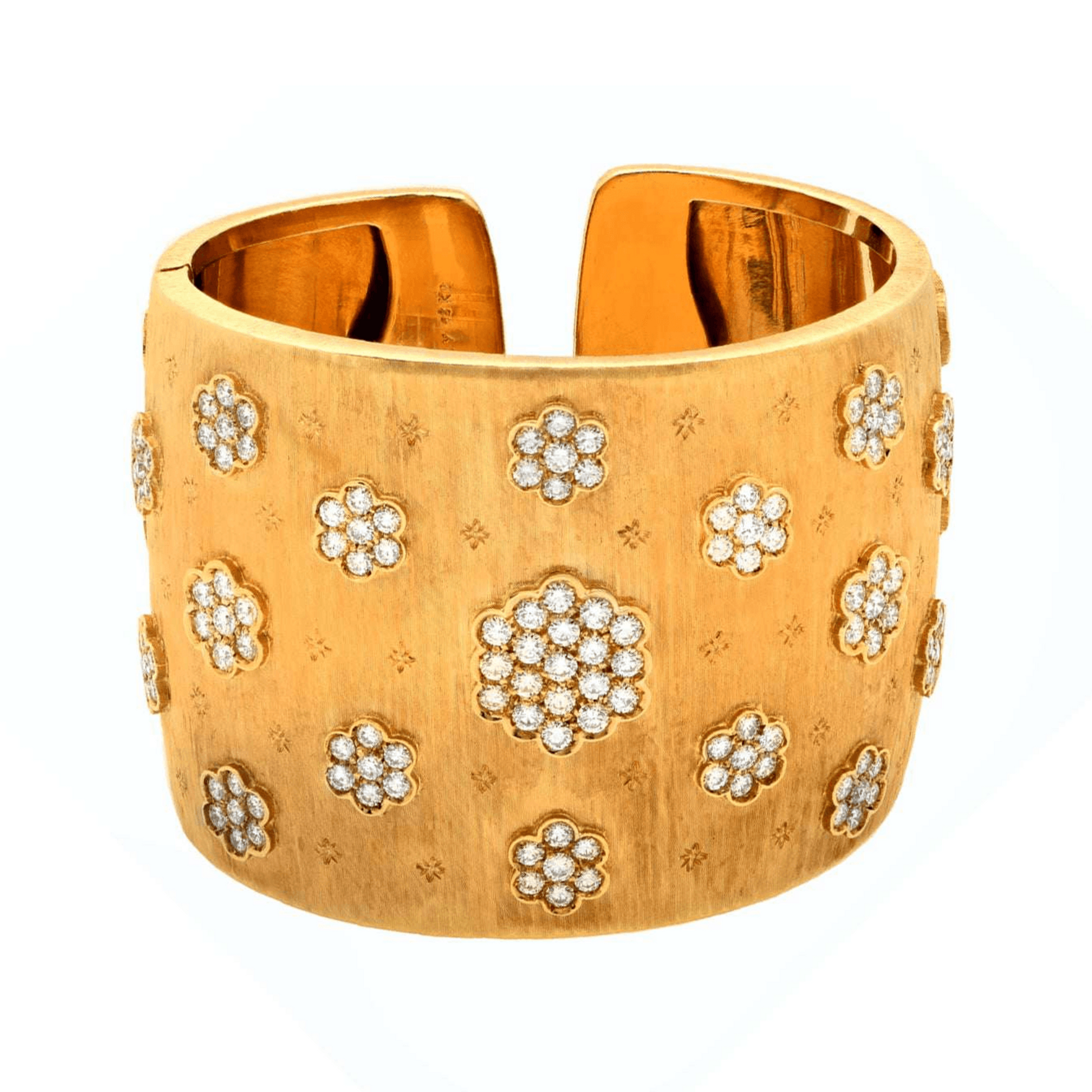 Buccellati 1980s 18KT Yellow Gold Diamond Bracelet front