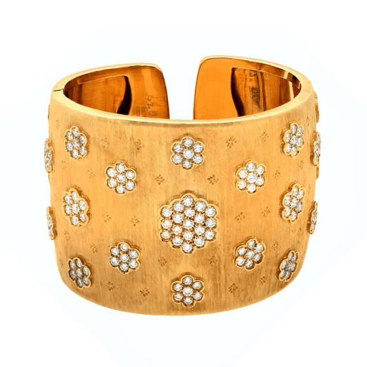 Buccellati 1980s 18KT Yellow Gold Diamond Bracelet front