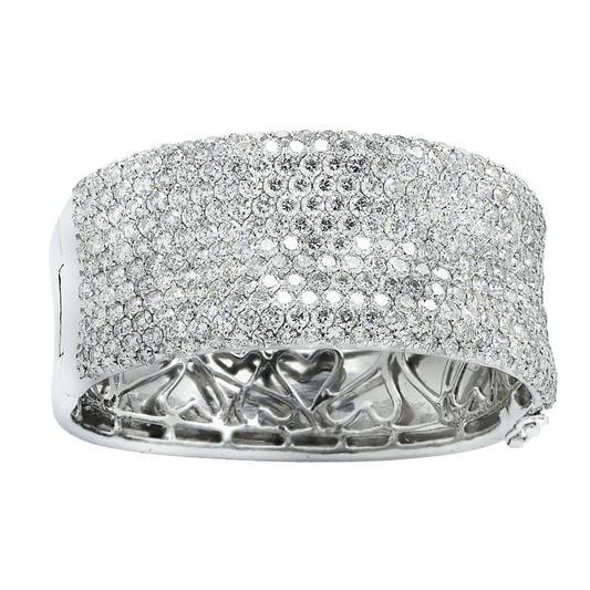 Contemporary 18KT White Gold Diamond Bracelet front