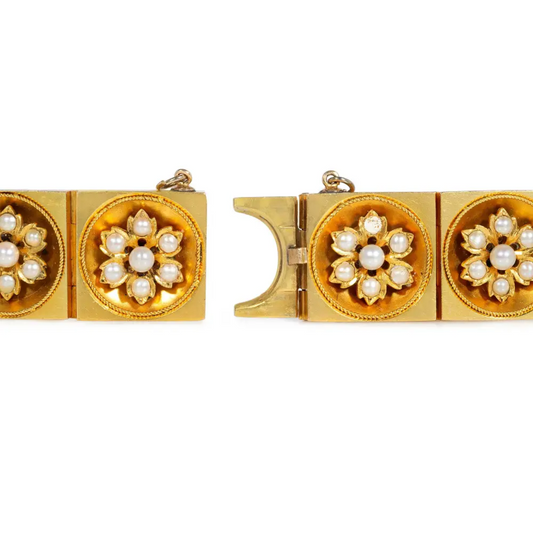 Victorian 18KT Yellow Gold Natural Pearl Bracelet clasp
