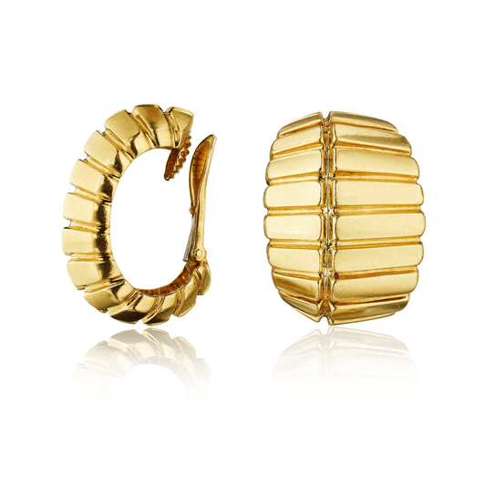 David Webb 1980s 18KT Yellow Gold Earrings front and side