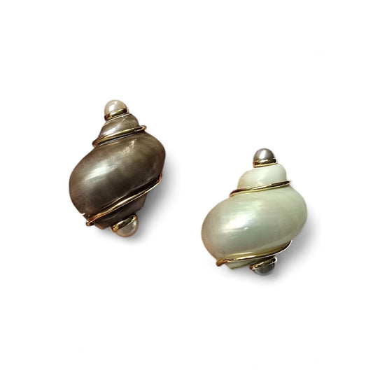 Seaman Schepps 1980s 18KT Yellow Gold Shell & Cultured Pearl Earrings front