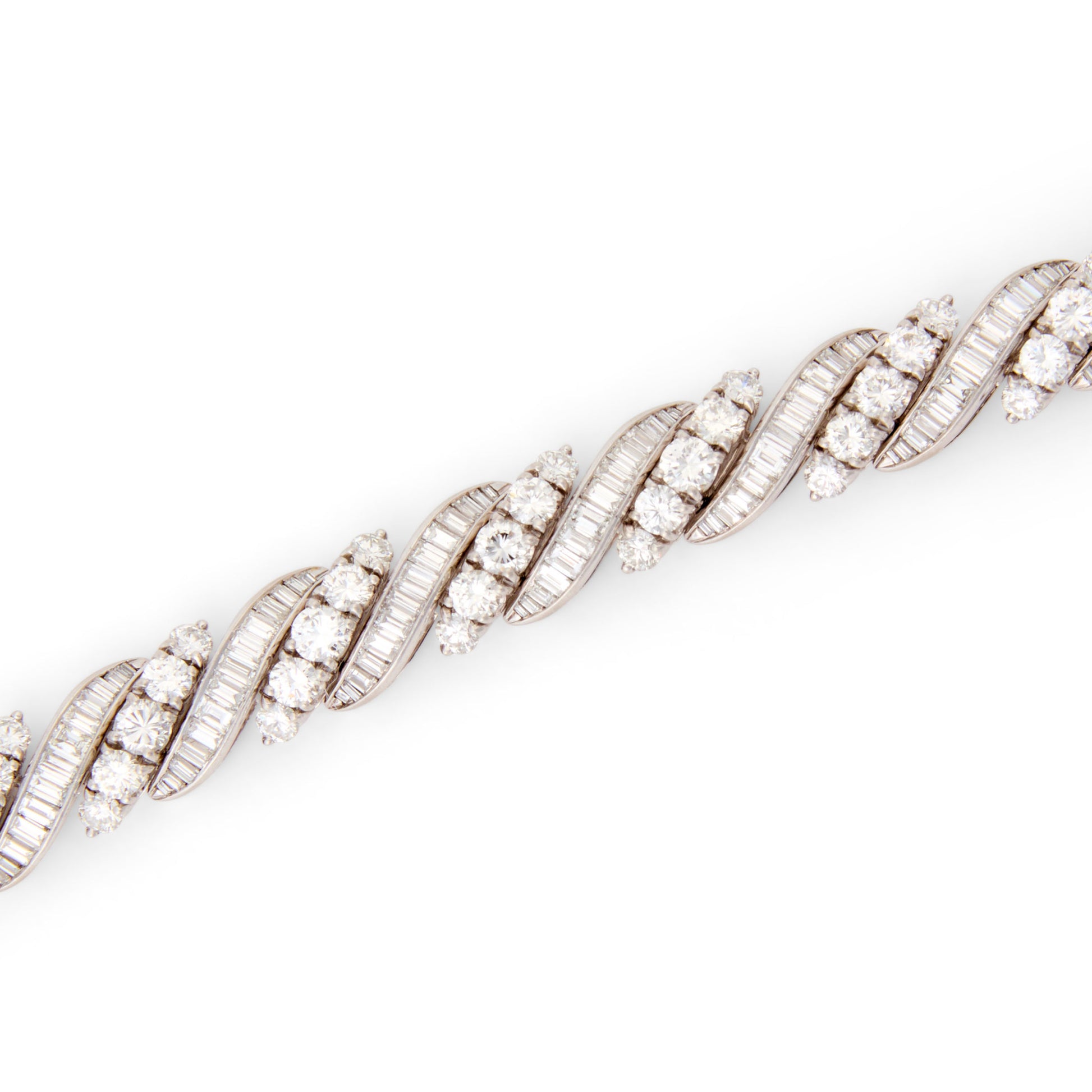 Retro 18KT White Gold Diamond Bracelet close-up 
