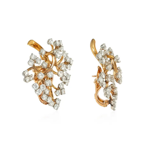 Van Cleef & Arpels France 1950s 18KT Yellow Gold Diamond Earrings side