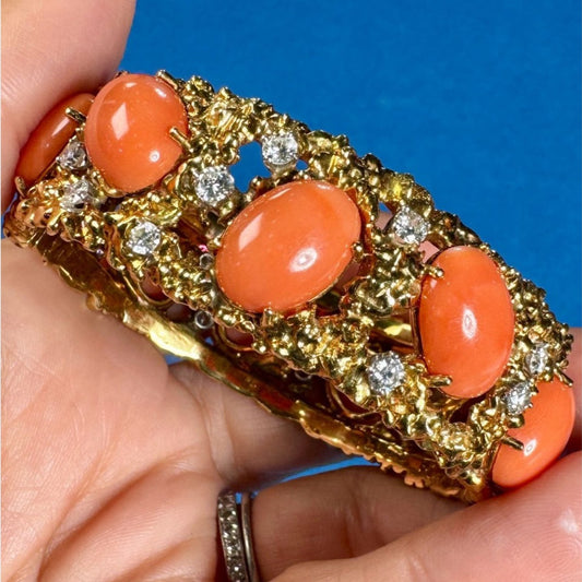 1960s 18KT Yellow Gold Coral & Diamond Bracelet front