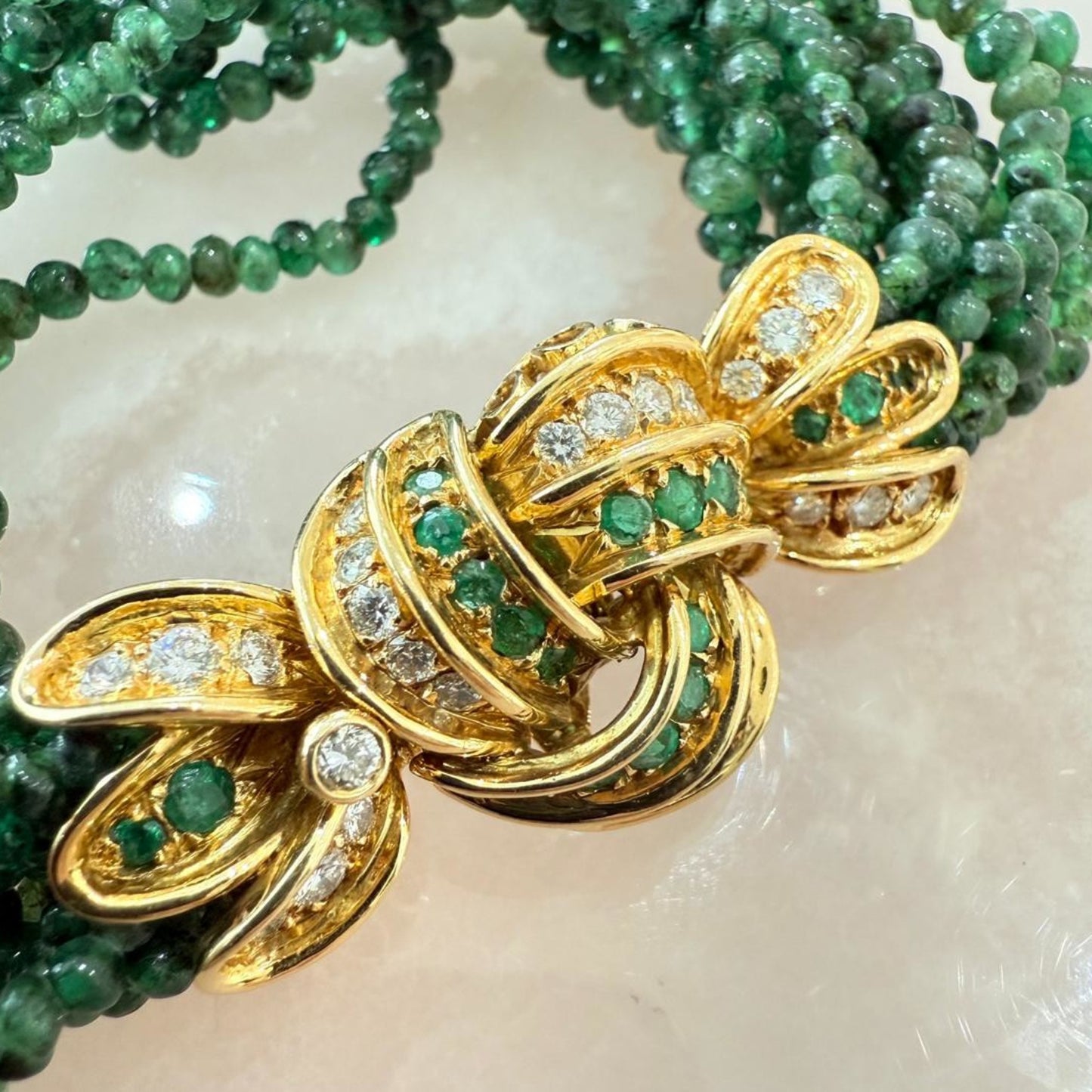 Rene Boivin French 1970s 18KT Yellow Gold Emerald & Diamond Bracelet close-up details