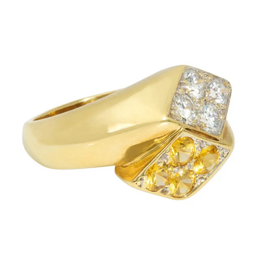 1970s 18KT Yellow Gold Sapphire & Diamond Ring side