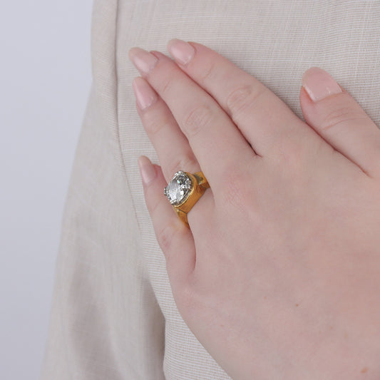 Suzanne Belperron French 1970s 18KT Yellow Gold Diamond Ring on finger