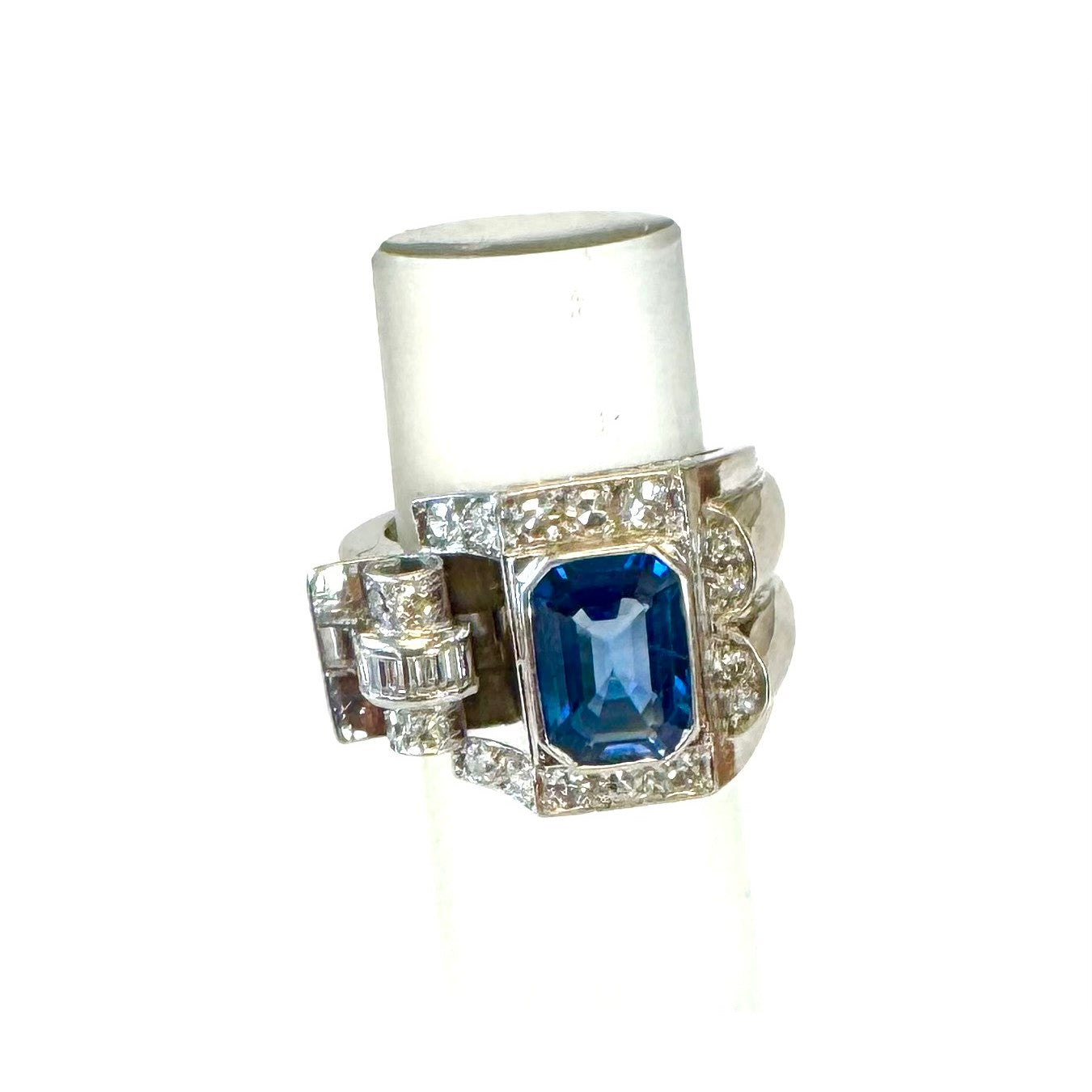 1930s Platinum Sapphire & Diamond Ring front