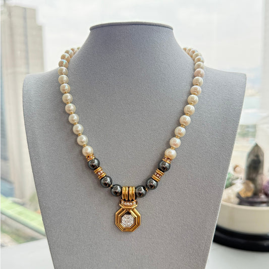 Chaumet 1980s 18KT Yellow Gold Cultured Pearl, Diamond & Hematite Necklace front