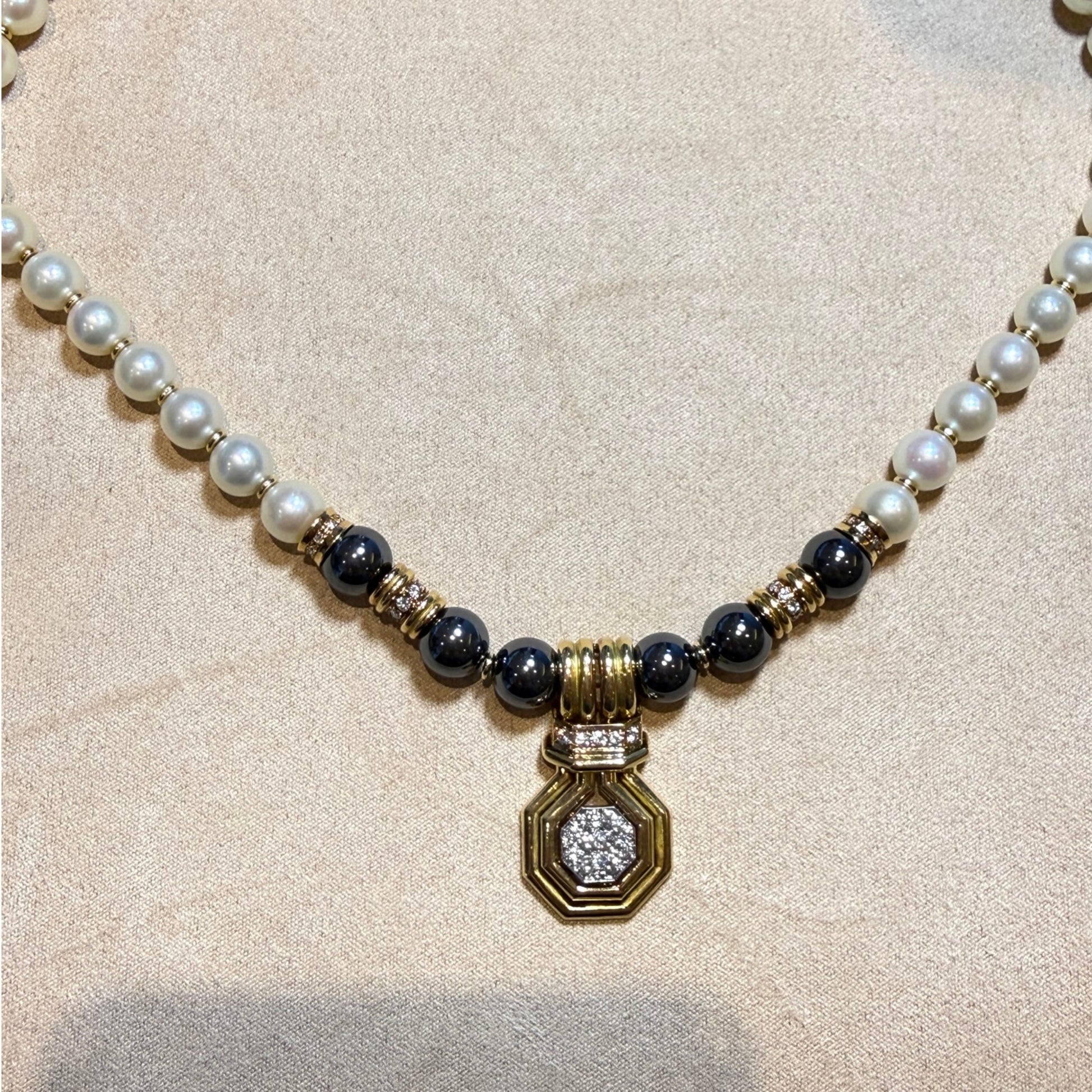 Chaumet 1980s 18KT Yellow Gold Cultured Pearl, Diamond & Hematite Necklace front