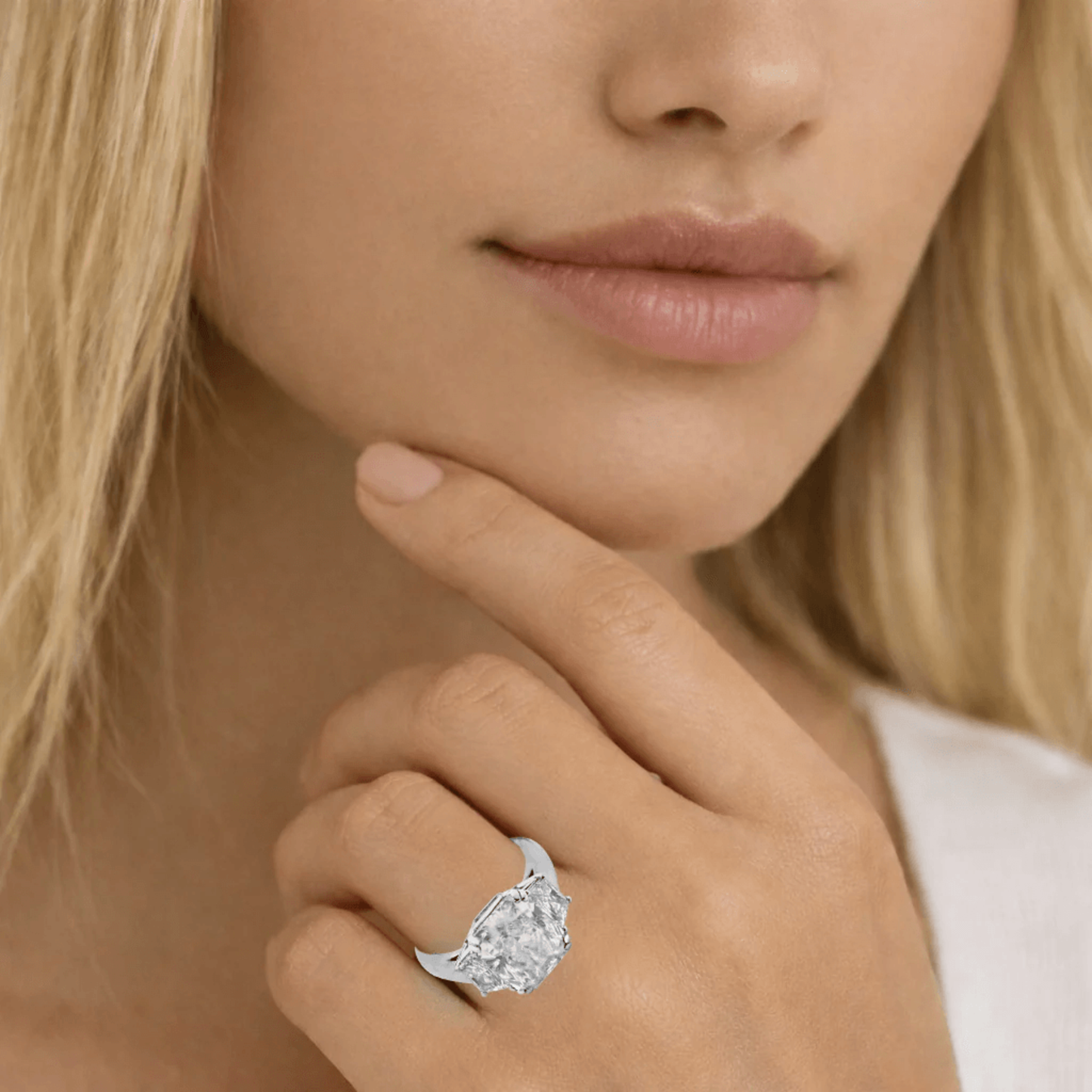 Post-1980s Platinum Diamond Ring on finger