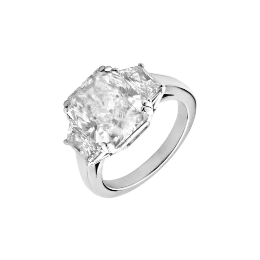 Post-1980s Platinum Diamond Ring front