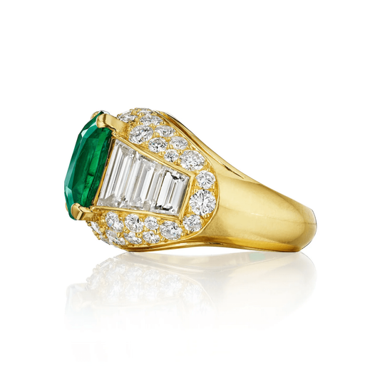 Bulgari 1980s 18KT Yellow Gold Emerald & Diamond Trombino Ring side