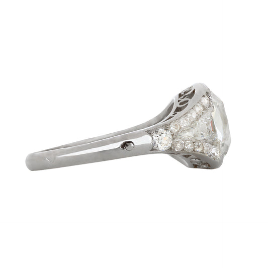 French Art Deco Platinum Diamond Ring side