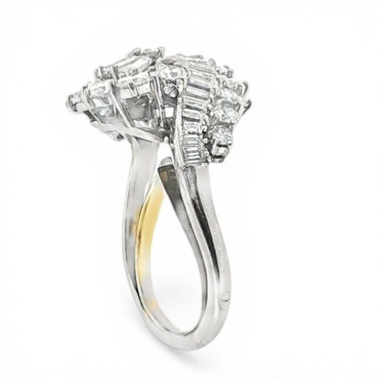 French 1950s Platinum Diamond Ring side