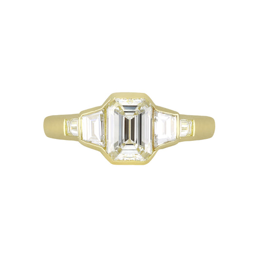 1970s 18KT Yellow Gold Diamond Ring front