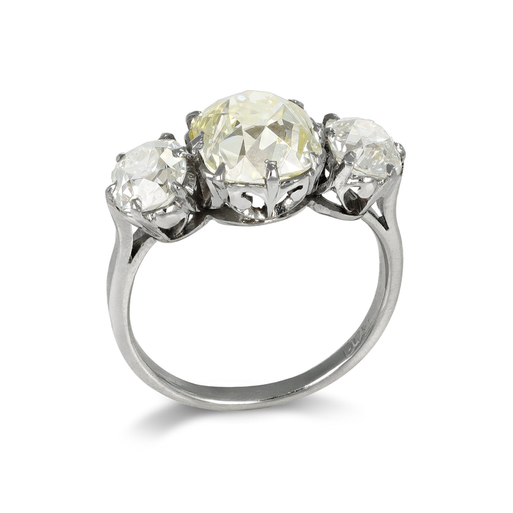 English Edwardian Platinum Diamond Ring profile