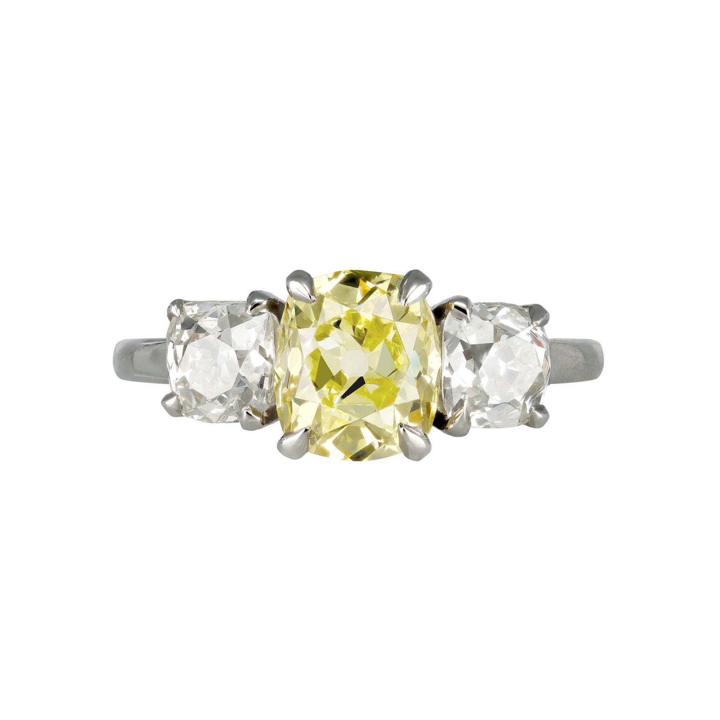 1980s Platinum Diamond Ring front