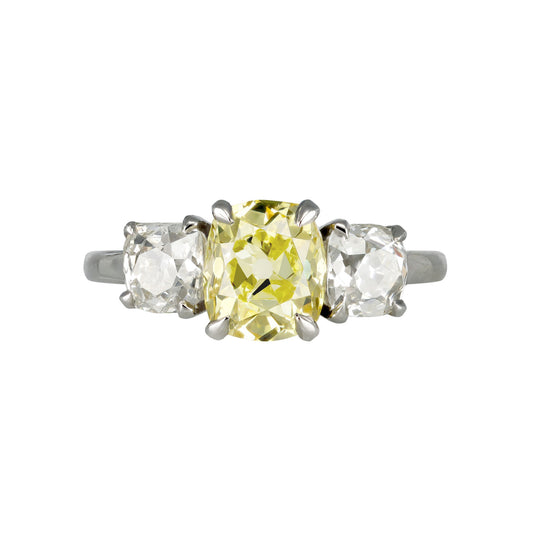 1980s Platinum Diamond Ring front