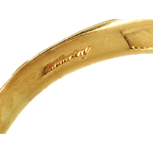 Kutchinsky England 1970s 18KT Yellow Gold Ruby & Diamond Ring signature