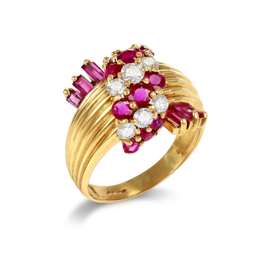 Kutchinsky England 1970s 18KT Yellow Gold Ruby & Diamond Ring side