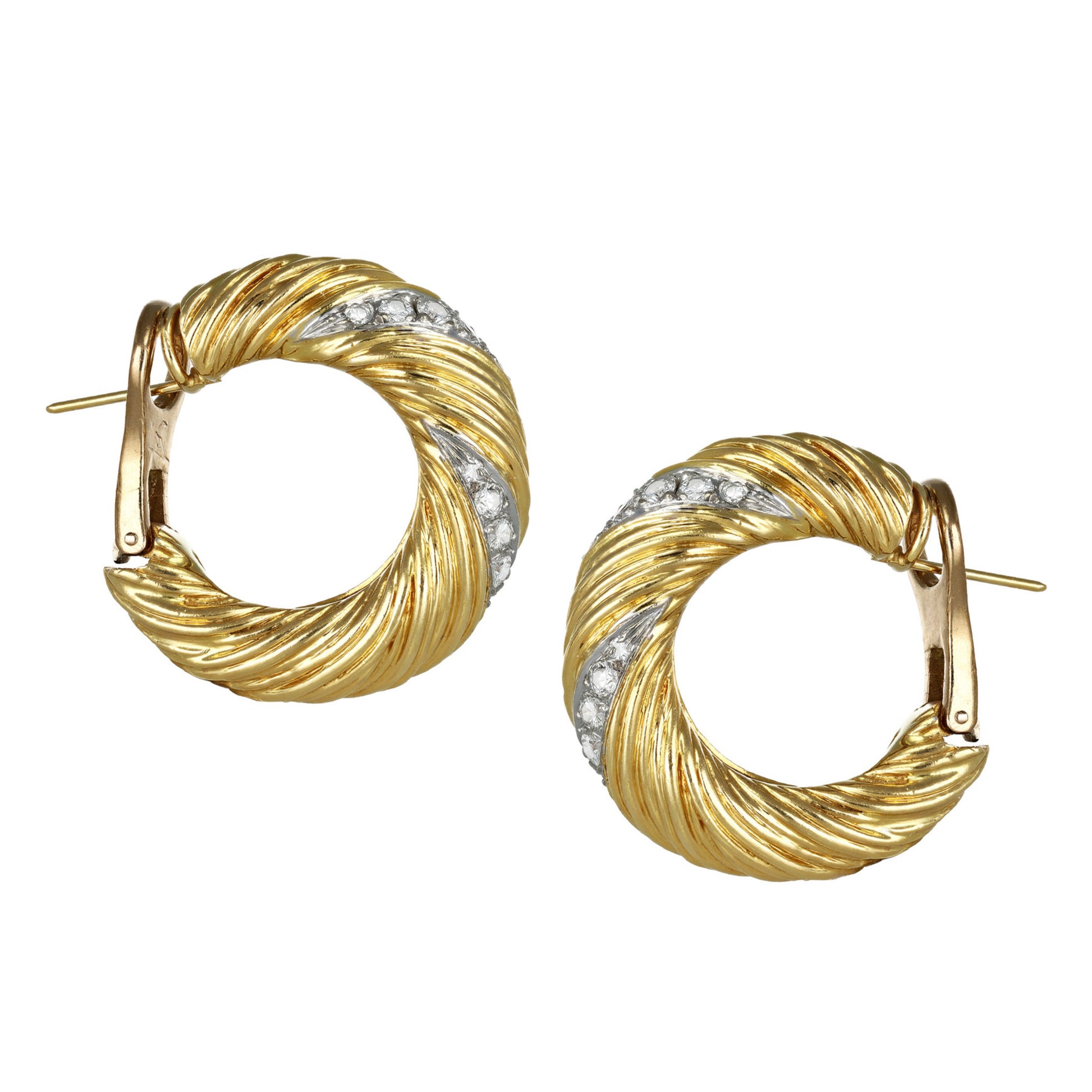 Kutchinsky London 1980s 18KT Yellow Gold Diamond Earrings side