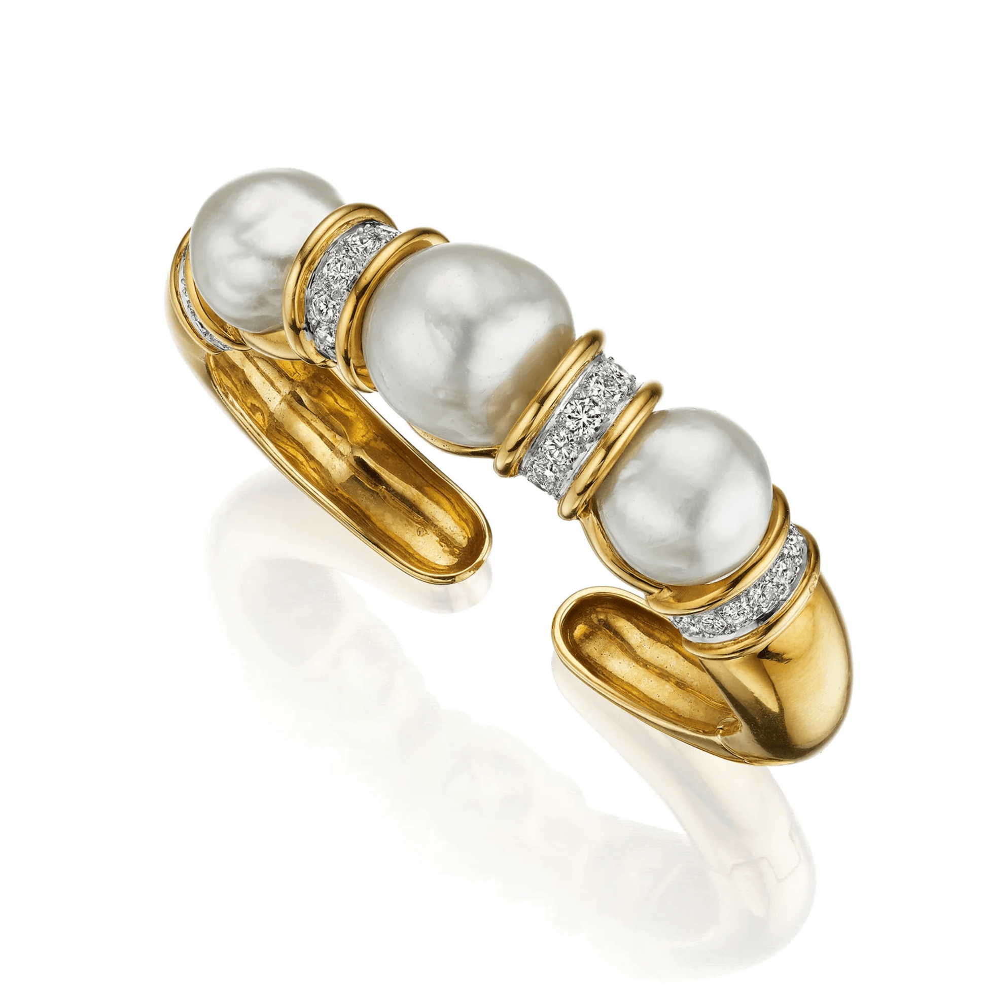 David Webb 1970s Platinum & 18KT Yellow Gold Cultured Pearl Bracelet front