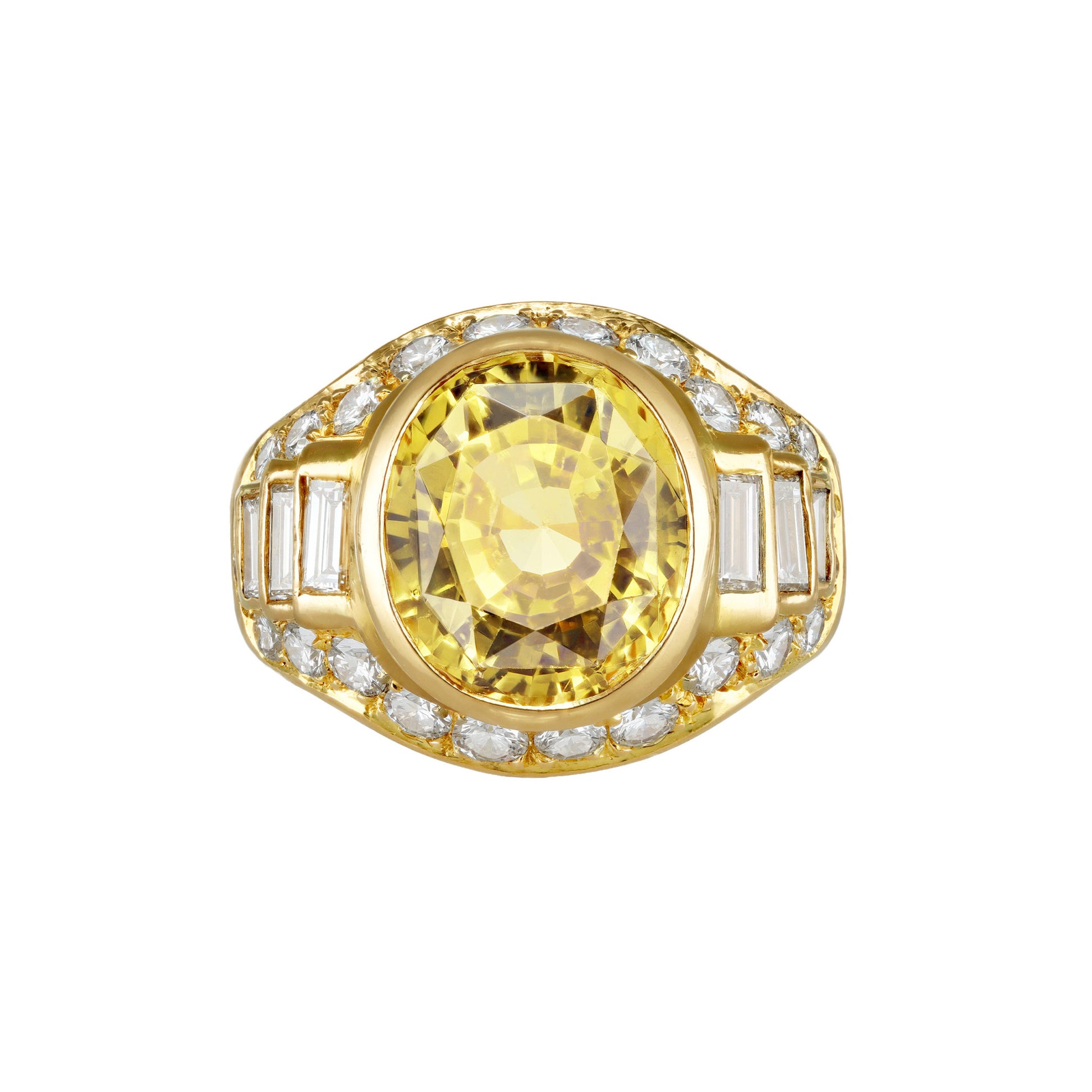 1970s 18KT Yellow Gold Sapphire & Diamond Ring front