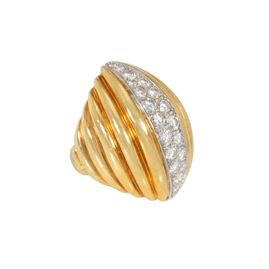 1960s Platinum & 18KT Yellow Gold Diamond Ring side