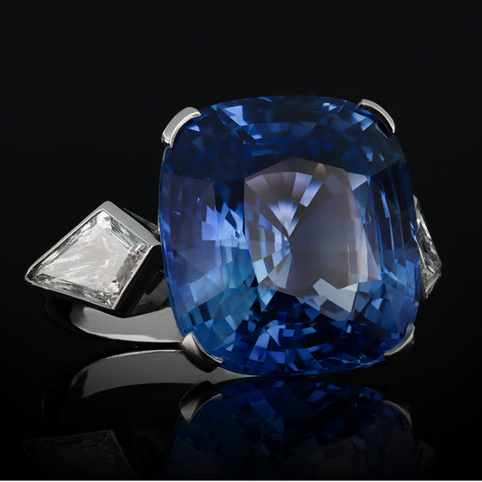 1950s Platinum Sapphire & Diamond Ring front