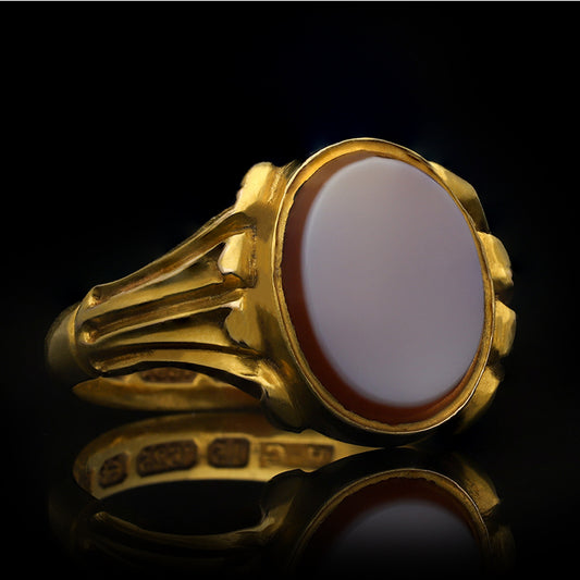 Henry Griffith & Sons English Victorian 18KT Yellow Gold Sardonyx Signet Ring front