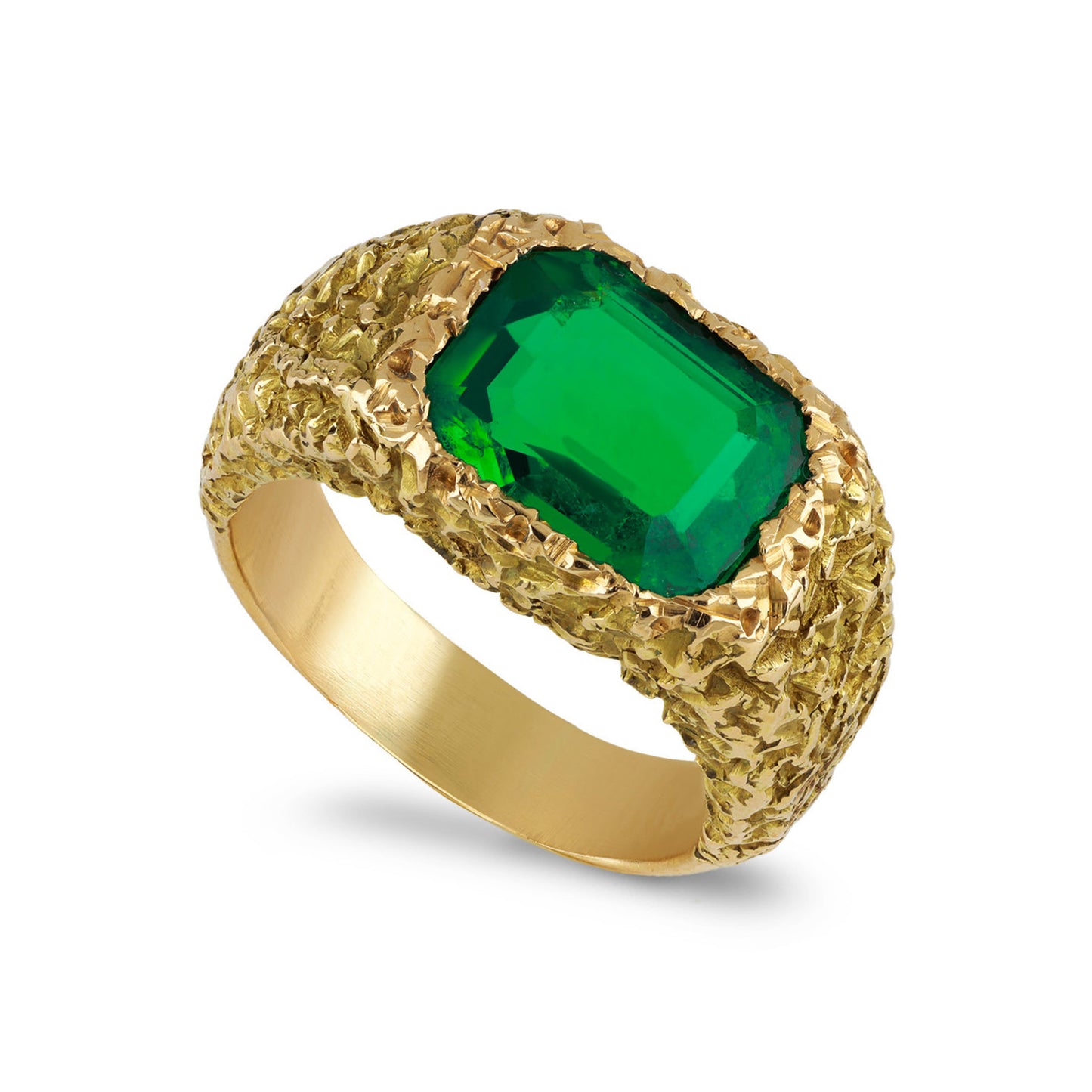 Chaumet 1960s 18KT Yellow Gold Emerald Ring front
