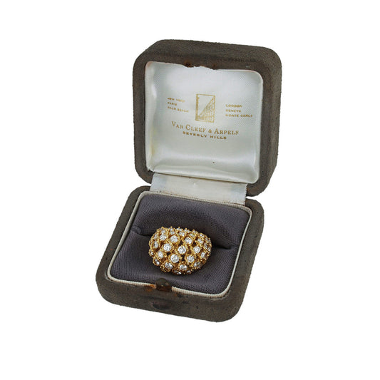 Van Cleef & Arpels 1970s 18KT Yellow Gold Diamond Ring in box