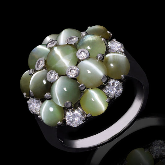 Oscar Heyman Bros. 1950s Platinum Chrysoberyl Cat's Eye, Diamond Ring front